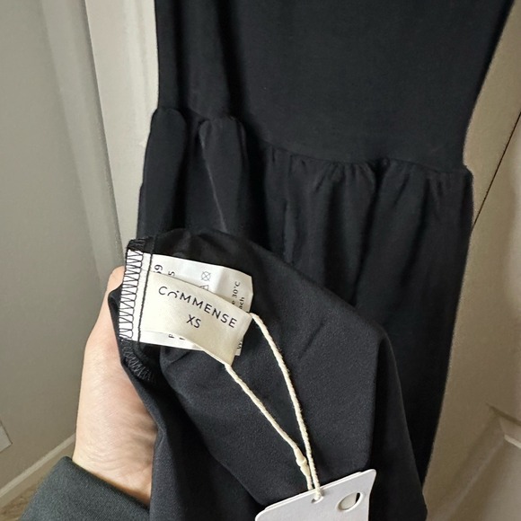 Elegant Black Ruffle Dress - Picture 2 of 4